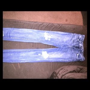 Skinny high waisted jeans